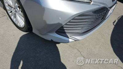 2019 Toyota Camry XLE - zdjęcie 33 z 33 - miniatura
