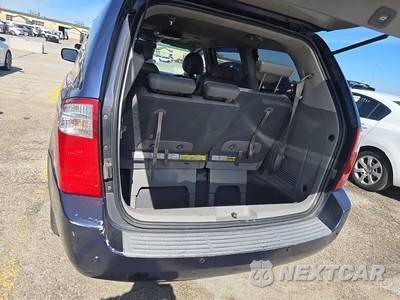 2008 Kia Sedona EX 118.9" WB - zdjęcie 24 z 26 - miniatura