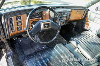 1983 Cadillac Fleetwood Formal Limousine - zdjęcie 11 z 50 - miniatura