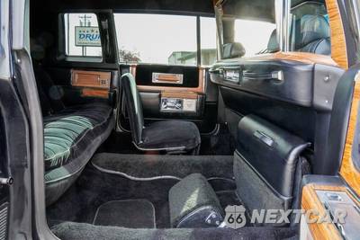 1983 Cadillac Fleetwood Formal Limousine - zdjęcie 17 z 50 - miniatura