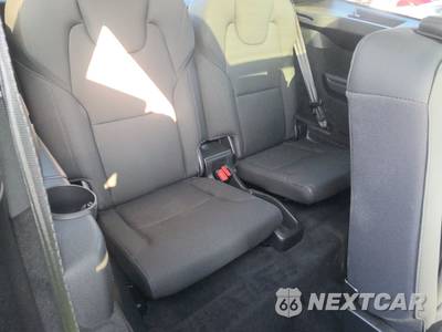 2026 Volvo XC90 B5 Core 7-Passenger - zdjęcie 14 z 26 - miniatura