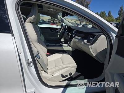 2025 Volvo V60 Cross Country B5 Plus - zdjęcie 8 z 31 - miniatura