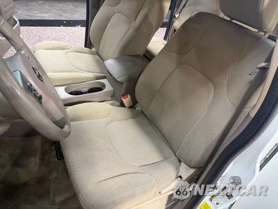 2018 Nissan Frontier SV Crew Cab Medium Bed - zdjęcie 22 z 35 - miniatura