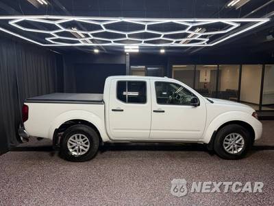 2018 Nissan Frontier SV Crew Cab Medium Bed - zdjęcie 9 z 35 - miniatura