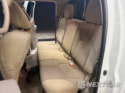 2018 Nissan Frontier SV Crew Cab Medium Bed - zdjęcie 25 z 35 - miniatura