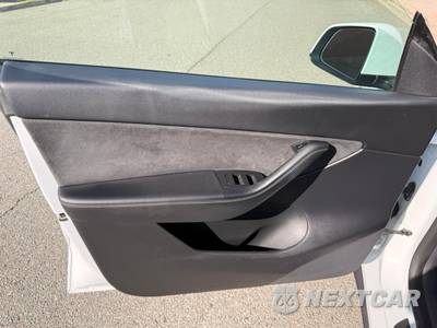 2022 Tesla Model Y Performance - zdjęcie 22 z 33 - miniatura