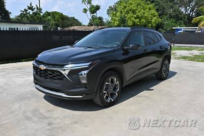 2025 Chevrolet Trax LT - zdjęcie 1 z 19 - miniatura