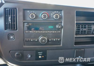 2016 GMC Savana 2500 Cargo Van 1WT 135.0" WB - zdjęcie 25 z 34 - miniatura