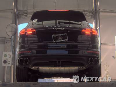 2016 Porsche Cayenne S E-Hybrid - zdjęcie 7 z 36 - miniatura