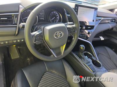 2023 Toyota Camry SE - zdjęcie 11 z 27 - miniatura