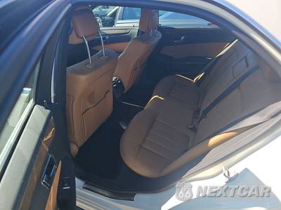 2011 Mercedes-Benz E 550 4MATIC Sedan - zdjęcie 13 z 24 - miniatura