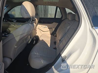 2016 Mercedes-Benz GLC 300 4MATIC - zdjęcie 13 z 22 - miniatura