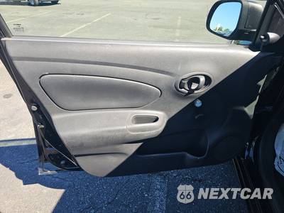 2012 Nissan Versa 1.6 S Sedan - zdjęcie 9 z 33 - miniatura