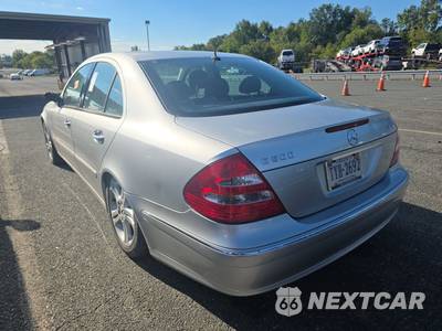 2005 Mercedes-Benz E 500 4MATIC Sedan - zdjęcie 6 z 41 - miniatura
