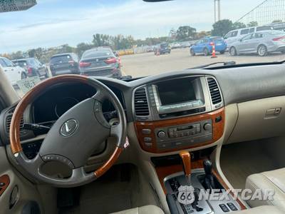 2004 Lexus LX 470 - zdjęcie 15 z 30 - miniatura