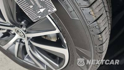 2024 Toyota Venza LE - zdjęcie 24 z 25 - miniatura