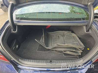 2023 Genesis G70 2.0T Standard - zdjęcie 16 z 49 - miniatura