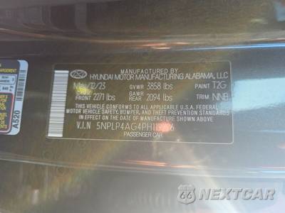 2023 Hyundai Elantra Limited - zdjęcie 14 z 37 - miniatura