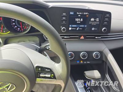 2023 Hyundai Elantra SE - zdjęcie 11 z 22 - miniatura