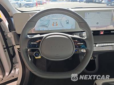 2024 Hyundai IONIQ 5 Limited - zdjęcie 10 z 33 - miniatura