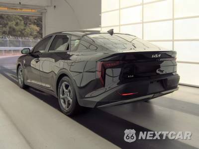 2025 Kia K4 LXS - zdjęcie 6 z 33 - miniatura