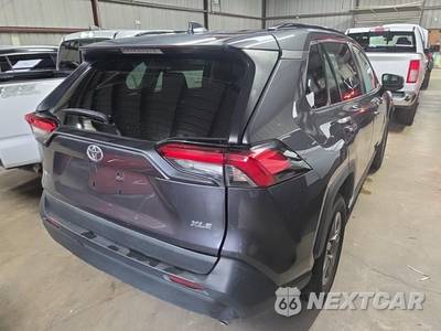 2024 Toyota RAV4 XLE - zdjęcie 4 z 18 - miniatura