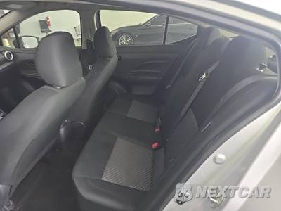 2020 Nissan Versa S - zdjęcie 10 z 17 - miniatura