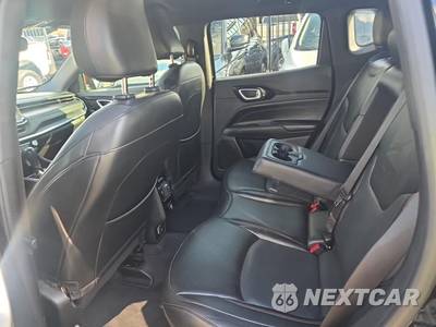 2023 Jeep Compass (RED) Edition - zdjęcie 10 z 18 - miniatura