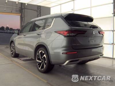 2023 Mitsubishi Outlander PHEV SEL - zdjęcie 6 z 20 - miniatura