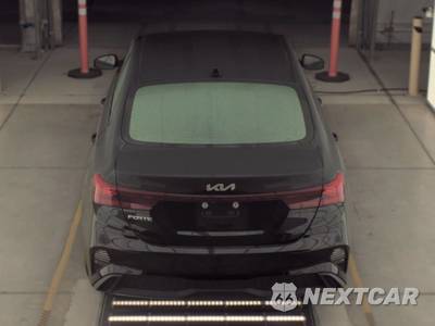 2024 Kia Forte LXS - zdjęcie 5 z 19 - miniatura