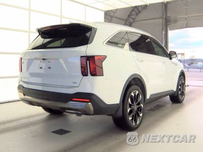 2025 Kia Sorento EX - zdjęcie 4 z 29 - miniatura