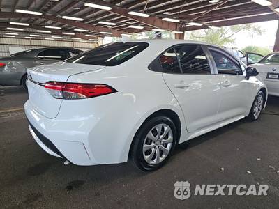 2021 Toyota Corolla LE Sedan - zdjęcie 4 z 27 - miniatura