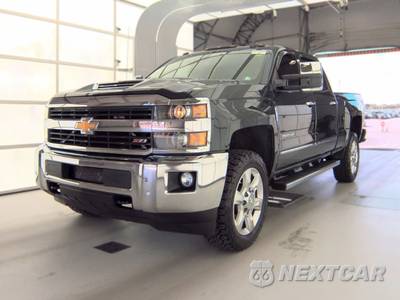 2017 Chevrolet Silverado 2500HD LTZ Crew Cab Medium Bed 1LZ