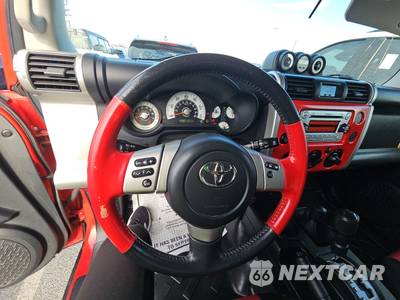 2012 Toyota FJ Cruiser w/Rear Doors - zdjęcie 10 z 53 - miniatura