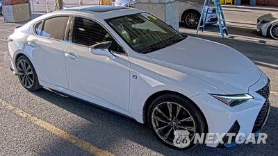 2022 Lexus IS 350 F SPORT - zdjęcie 3 z 37 - miniatura