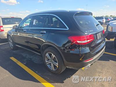 2019 Mercedes-Benz GLC 300 - zdjęcie 6 z 17 - miniatura