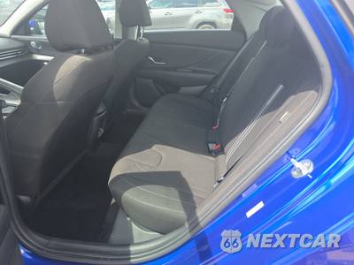 2024 Hyundai Elantra SEL - zdjęcie 13 z 36 - miniatura