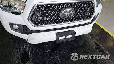 2018 Toyota Tacoma TRD Sport Crew Cab Medium Bed - zdjęcie 20 z 31 - miniatura