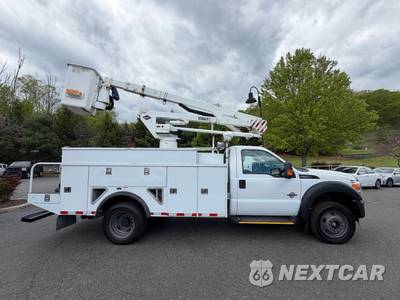 2011 Ford Super Duty F-550 Cab Chassis XL Regular Cab DRW - zdjęcie 3 z 19 - miniatura