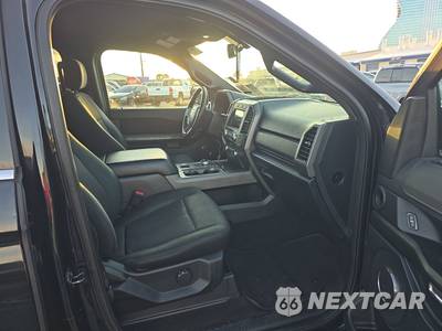 2019 Ford Expedition XLT - zdjęcie 8 z 19 - miniatura