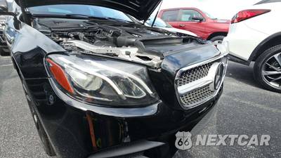 2019 Mercedes-Benz E 300 Sedan - zdjęcie 33 z 43 - miniatura