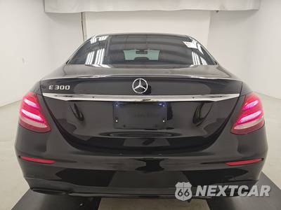 2019 Mercedes-Benz E 300 Sedan - zdjęcie 5 z 43 - miniatura