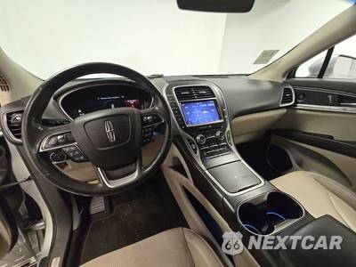 2019 Lincoln Nautilus Reserve - zdjęcie 11 z 18 - miniatura