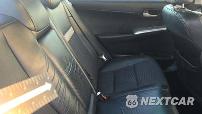 2013 Toyota Camry SE - zdjęcie 28 z 64 - miniatura