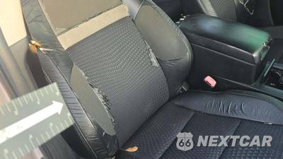2013 Toyota Camry SE - zdjęcie 24 z 64 - miniatura