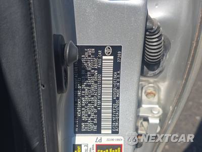 2013 Toyota Camry SE - zdjęcie 14 z 64 - miniatura