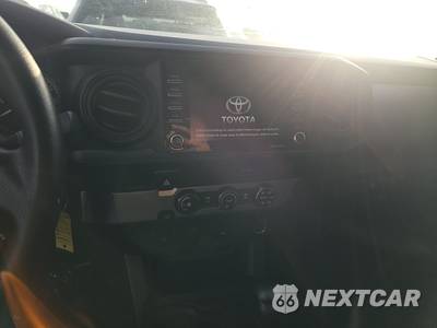 2020 Toyota Tacoma SR Crew Cab Medium Bed - zdjęcie 17 z 26 - miniatura