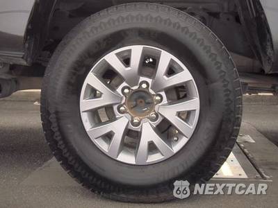 2020 Toyota Tacoma SR Crew Cab Medium Bed - zdjęcie 11 z 26 - miniatura