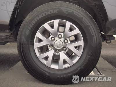 2020 Toyota Tacoma SR Crew Cab Medium Bed - zdjęcie 10 z 26 - miniatura