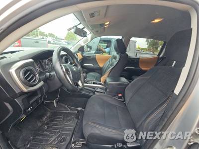 2017 Toyota Tacoma SR5 Crew Cab Medium Bed - zdjęcie 7 z 30 - miniatura